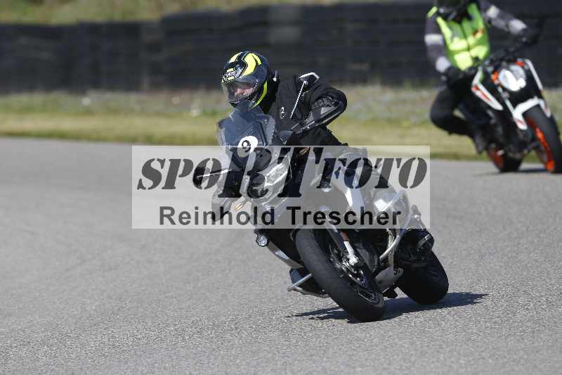 /01 02.04.2026 MAZ ADR/Gruppe rot/9